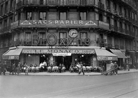 Vintage Photos of Paris Cafes in the 1930s That Reveal the City's 